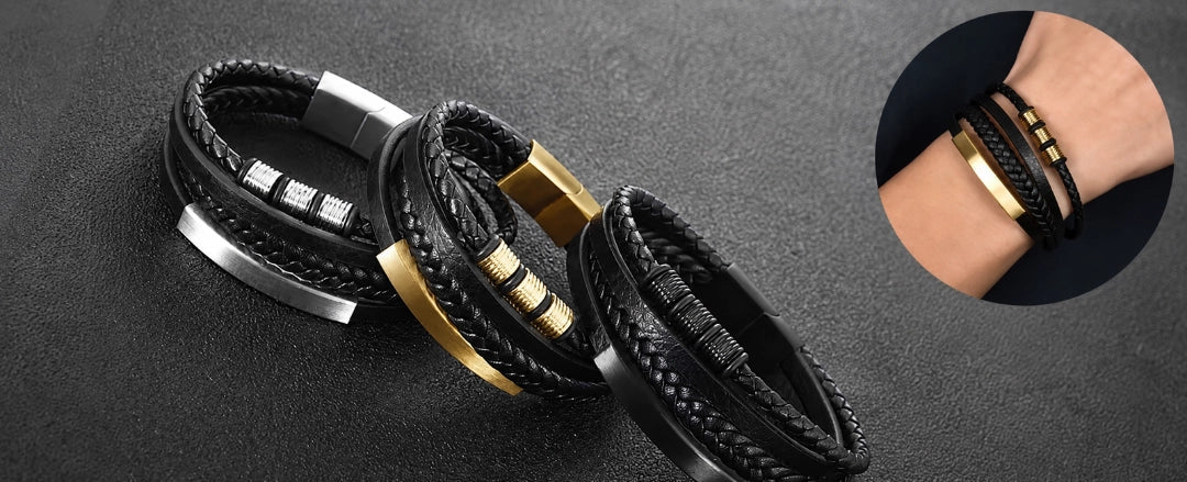 Pulseiras masculinas de couro trançado preto com detalhes metálicos dourados e prateados.