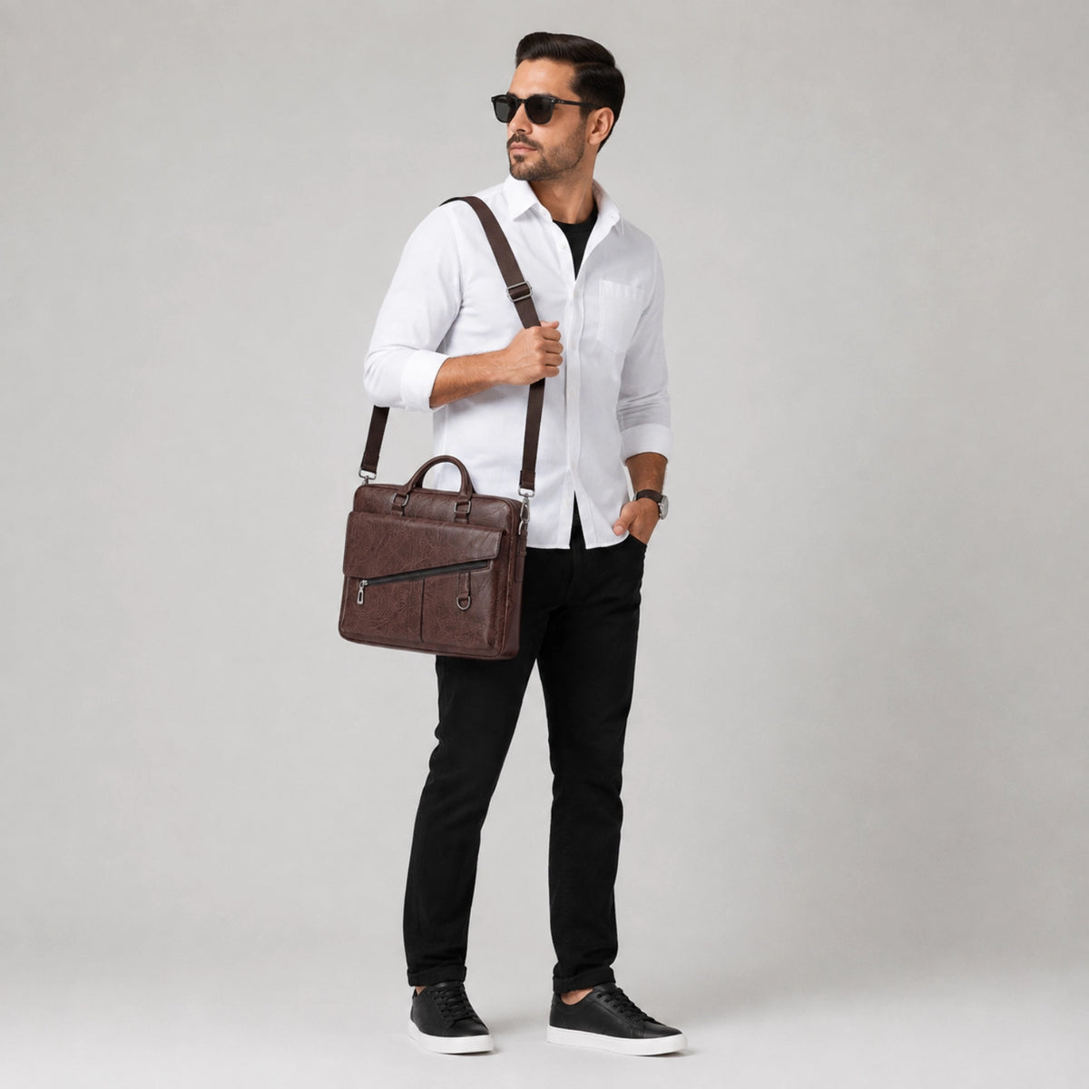 Maleta executiva masculina de couro Slim Savalli para profissionais