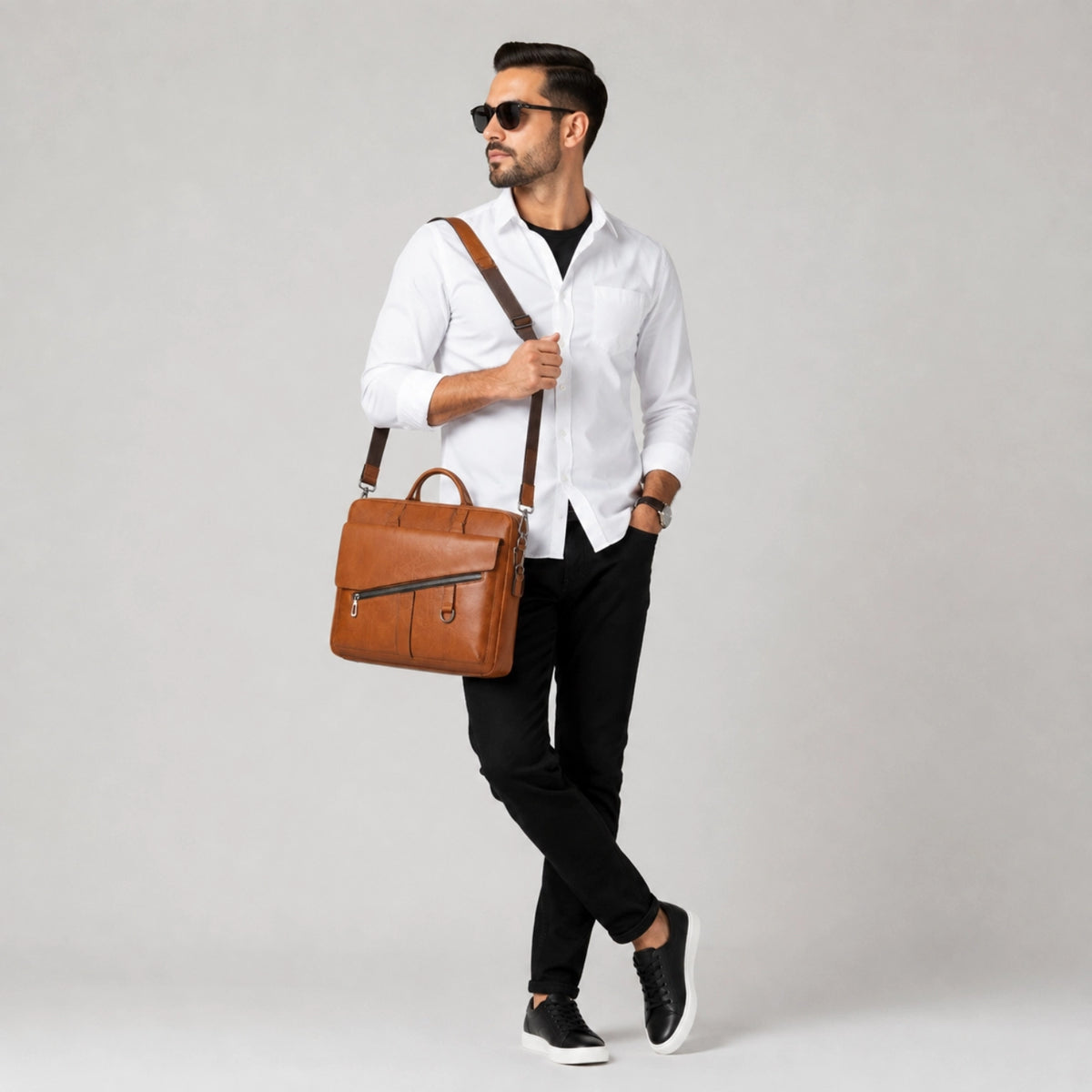 Maleta executiva masculina de couro Slim Savalli para profissionais