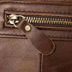 Bolsa de couro transversal Lorenzo confortável e funcional para o dia a dia.