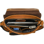 "Bolsa de Couro Crossbody Vintage Dommy, bolsa masculina de couro transversal com acabamento premium, design vintage e estilo elegante."