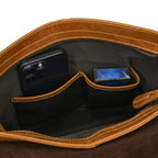"Bolsa de Couro Crossbody Vintage Dommy, bolsa masculina de couro transversal com acabamento premium, design vintage e estilo elegante."