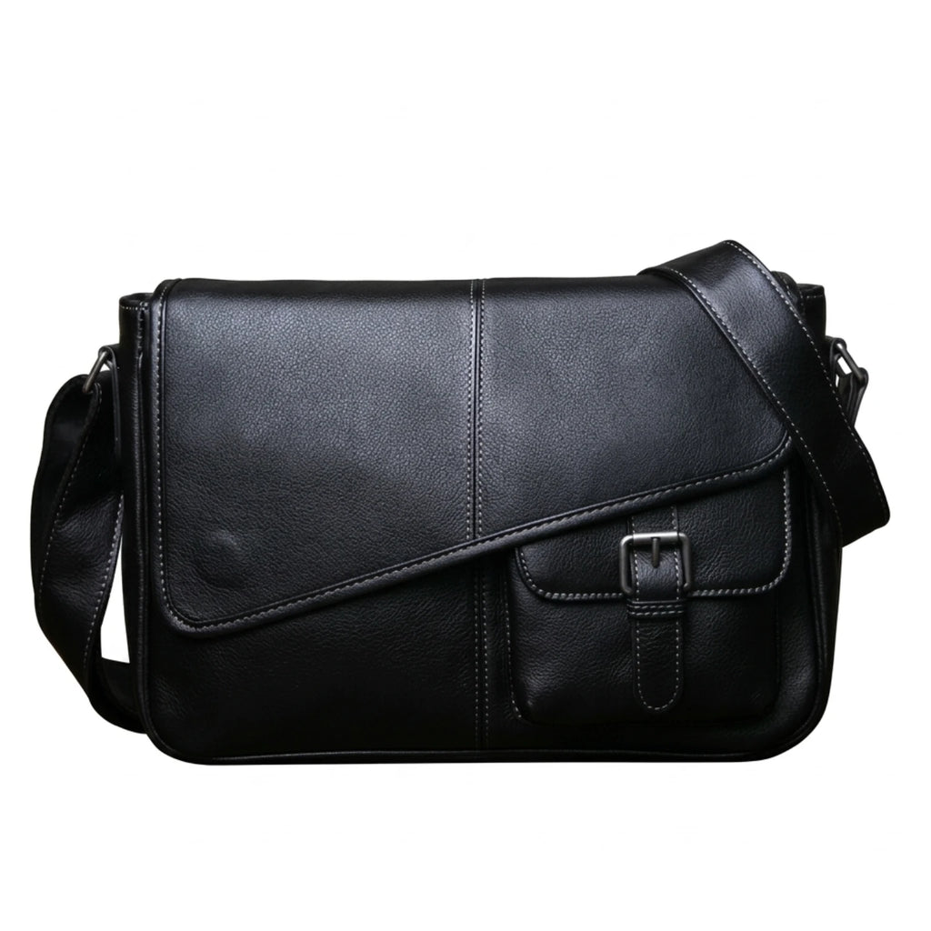 "Bolsa de Couro Crossbody Vintage Lucca, bolsa masculina de couro transversal com design vintage, acabamento premium e estilo sofisticado para o dia a dia."