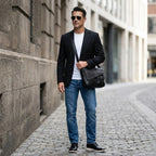 "Bolsa masculina de couro Vintage Lucca, modelo crossbody transversal com estilo vintage e amplo espaço para itens essenciais."
