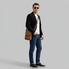 Bolsa masculina transversal Capri em couro legítimo, bolsa de couro legítimo masculina com design elegante, funcional e acabamento de alta qualidade
