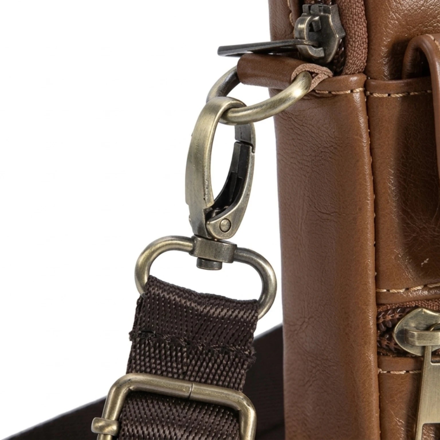 Bolsa masculina transversal Capri em couro legítimo, bolsa de couro legítimo masculina com design elegante, funcional e acabamento de alta qualidade
