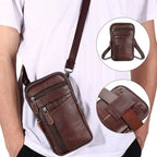Bolsa de Couro Transversal Arms Urban confortável e funcional para o dia a dia.