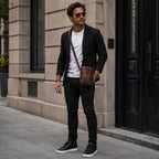 Bolsa masculina de couro premium ideal para trabalho, viagens e uso diário.