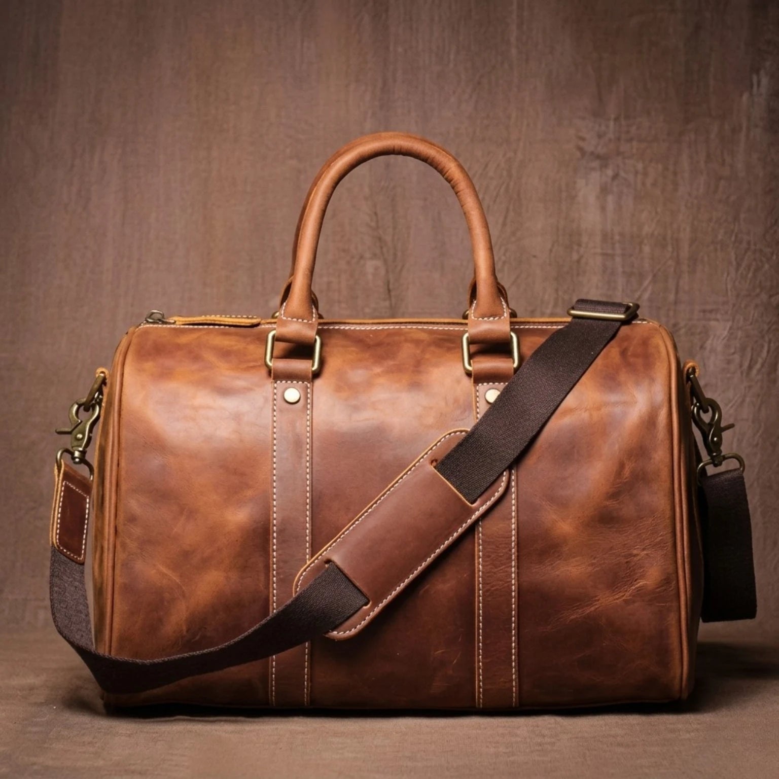 Bolsa de couro Milano Heritage perfeita para viajar com conforto e elegância.