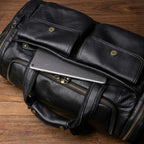 Bolsa de couro Lorenzo para viagem com estilo refinado e excelente organização.