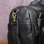 Bolsa de couro Lorenzo para viagem com estilo refinado e excelente organização.