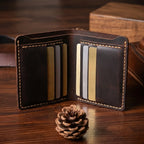 Carteira masculina pequena Vintage Slim Heritage em couro legítimo, design sofisticado, compacto e ideal para uso diário elegante