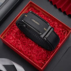 Cinto de Couro Masculino Heritage em couro legítimo com fivela automática, design exclusivo e estilo sofisticado para o dia a dia