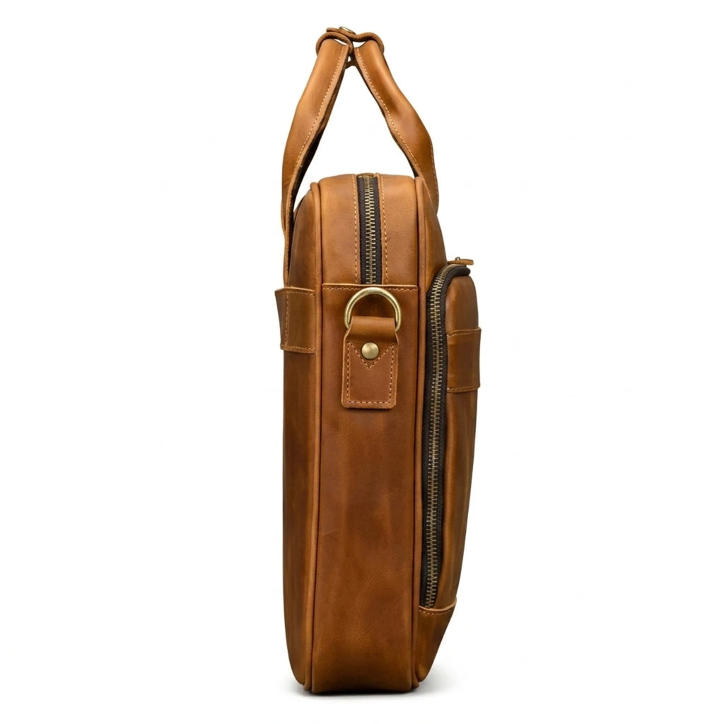 "Maleta de Couro ORVENI Milano, maleta executiva masculina com design elegante, ideal para transportar notebook, documentos e acessórios."