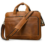 "Maleta Executiva Masculina de Couro ORVENI Milano, maleta de couro executiva com acabamento premium, compartimentos organizados e design sofisticado para trabalho e negócios."