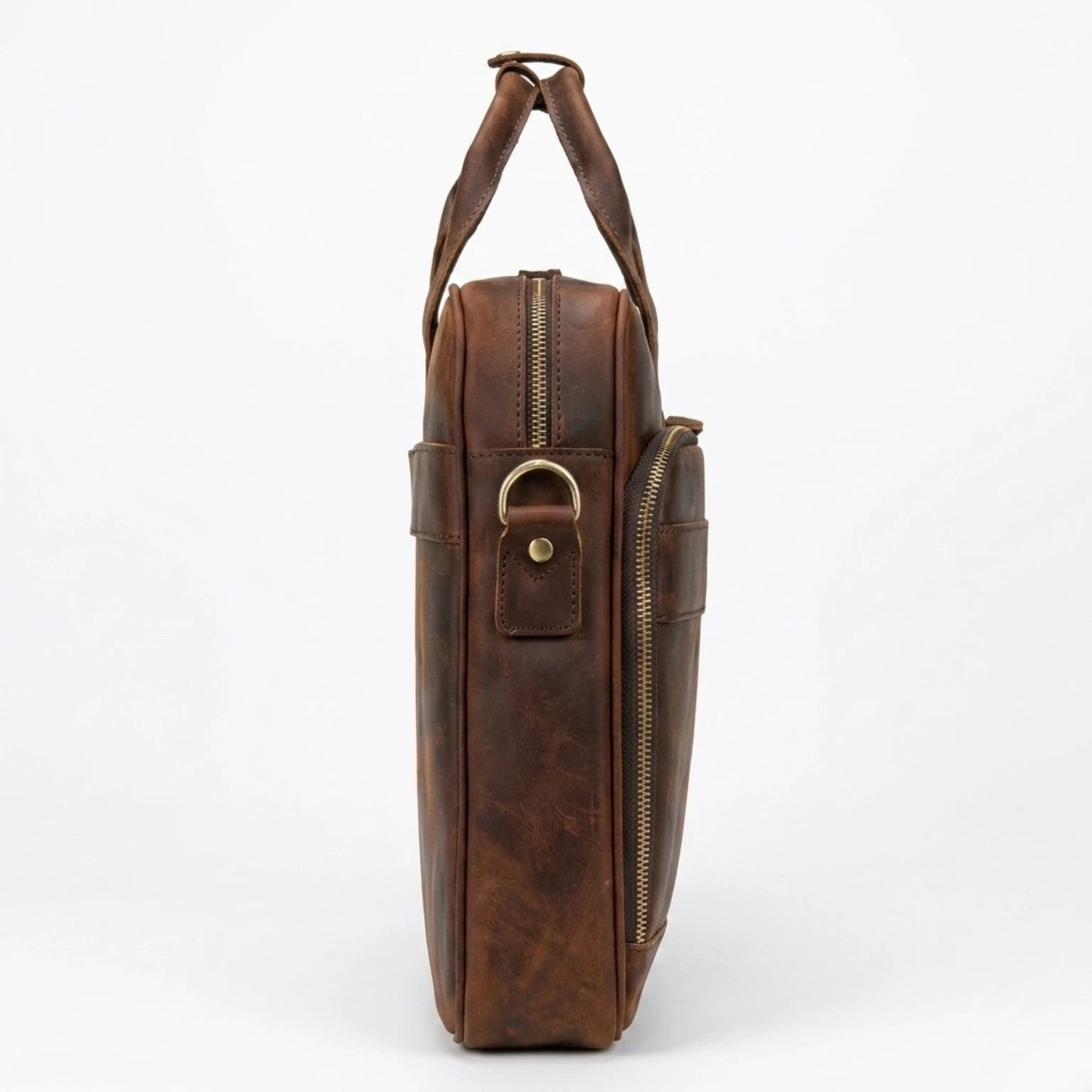 "Maleta de Couro ORVENI Milano, maleta executiva masculina com design elegante, ideal para transportar notebook, documentos e acessórios."