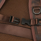 Mochila de Couro Executiva ORVENI Texas para notebook em couro legítimo, design sofisticado, alta durabilidade e excelente organização.