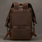 Mochila de Couro Executiva ORVENI Texas para notebook em couro legítimo, design sofisticado, alta durabilidade e excelente organização.