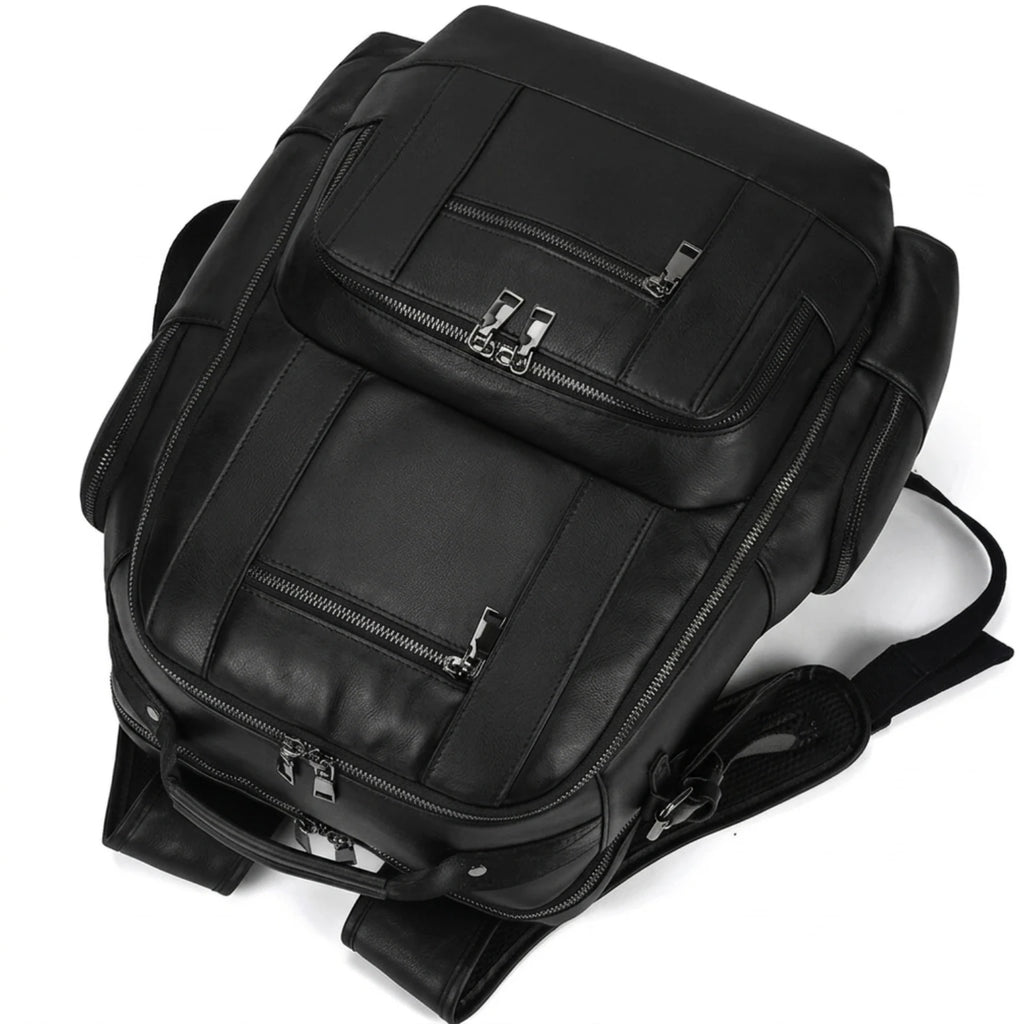 Mochila de couro masculina para notebook com design executivo, acabamento premium e amplo espaço para o dia a dia.
