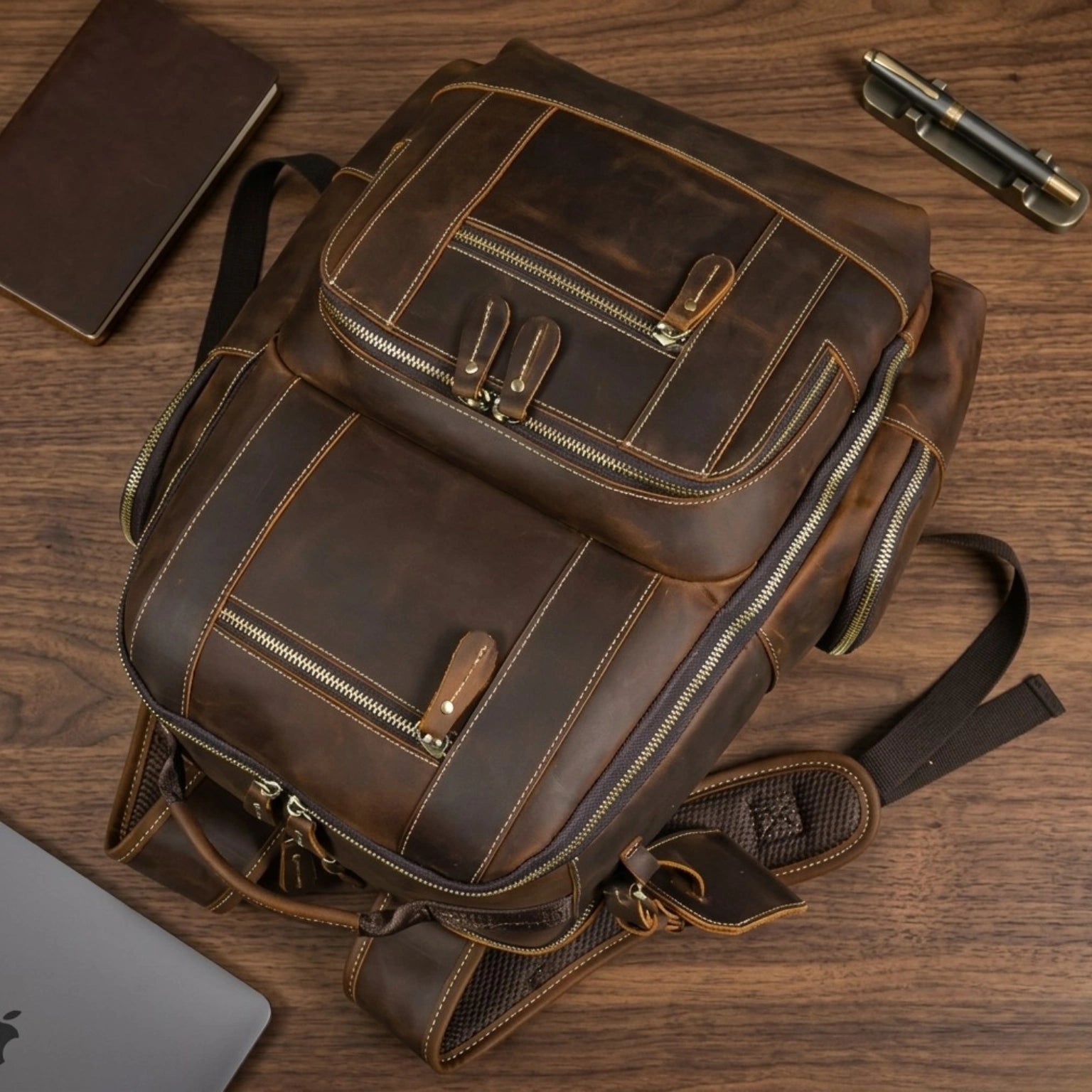 mochila-de-couro
mochila-de-couro-masculina
mochila-couro-notebook
mochila-de-couro-executiva