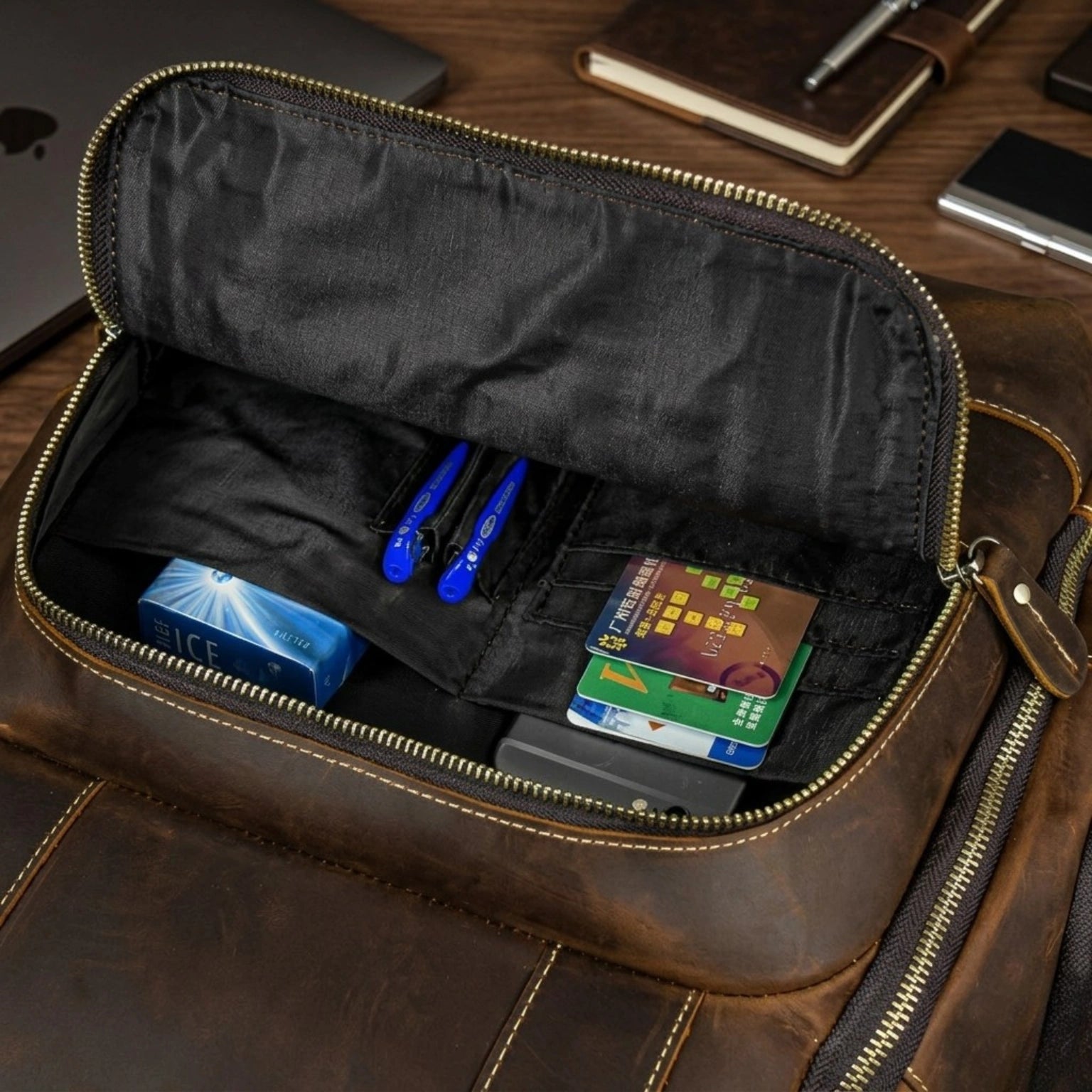 mochila-de-couro
mochila-de-couro-masculina
mochila-couro-notebook
mochila-de-couro-executiva