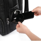 Mochila de couro premium Prestige Black para notebook, perfeita para trabalho, viagens e uso diário.