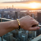 Pulseira de couro masculina Minimalista Life Infinito, acessório em couro legítimo com estilo sofisticado e detalhe do infinito