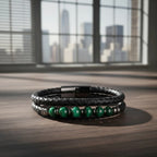 Pulseira masculina de couro Olho de Tigre Domínio, combinação perfeita entre sofisticação, conforto e durabilidade.