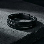 Pulseira Masculina de Couro Life Trançada em couro legítimo, design elegante e acabamento premium para homens de estilo.