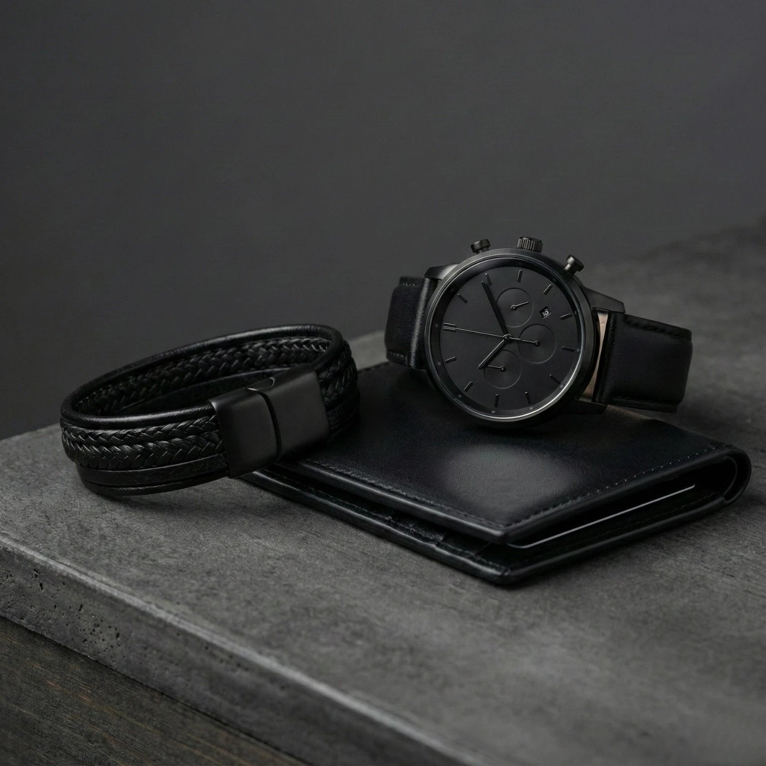 Pulseira Masculina de Couro Life Trançada em couro legítimo, design elegante e acabamento premium para homens de estilo.