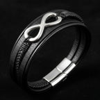 Pulseira de couro para ele Life Infinito, modelo masculino em couro legítimo com visual sofisticado e detalhe do infinito