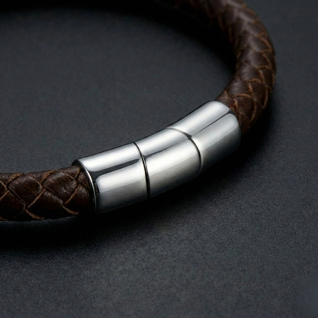 Pulseira masculina de couro Life em couro marrom com aço, acessório em couro legítimo com acabamento de alta qualidade e visual elegante