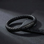 Pulseira masculina de couro Life em couro preto com aço, acessório em couro legítimo com acabamento de alta qualidade e visual elegante